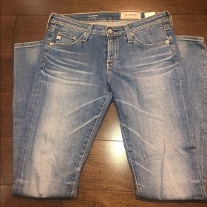 NWOT AG “Legging” Jeans — size 27